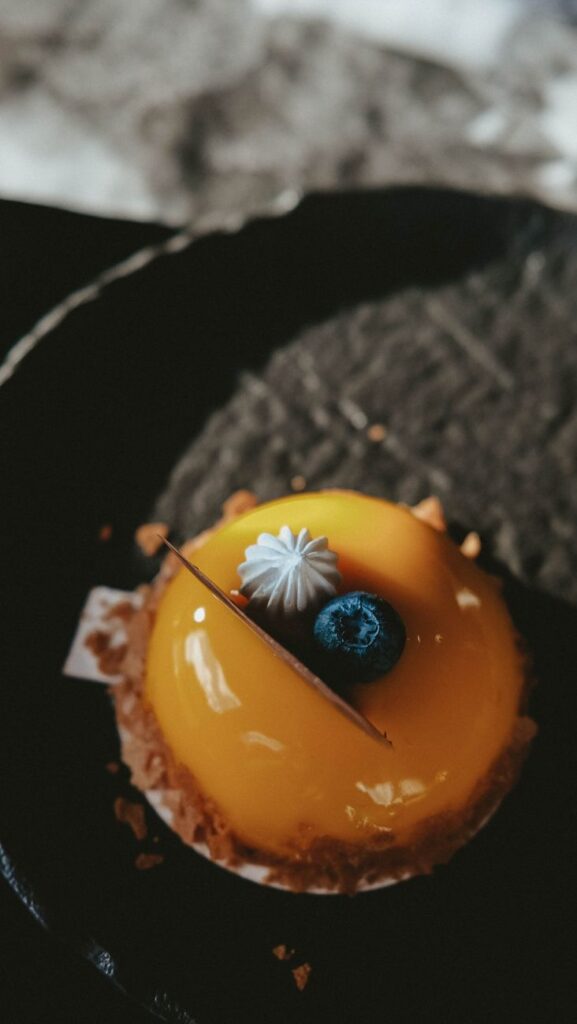 banh mousse xoai illustration for Bánh mousse xoài: Công thức làm bánh không cần lò nướng đỉnh nhất