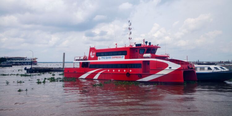 dat ve tau cao toc phu quoc illustration for Đặt vé tàu cao tốc Phú Quốc: Mẹo săn vé giá rẻ hiệu quả