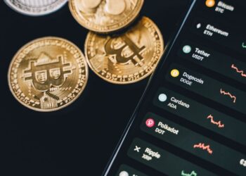 nen tru usdt hay usdc an toan hon illustration for Đồng Stablecoin nào an toàn nhất: Phân tích xu hướng tiền đ