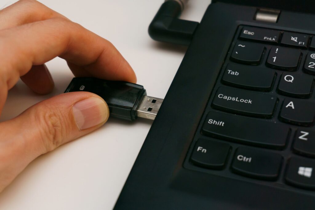 cai win bang usb illustration for Cài win bằng usb: Hướng dẫn chi tiết, đơn giản và hiệu quả nhất