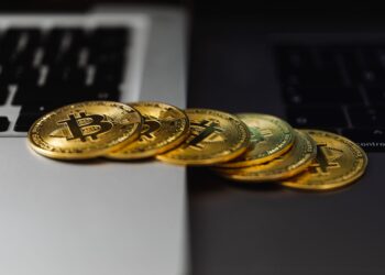 cac loai vi lanh crypto uy tin illustration for Các loại ví lạnh crypto uy tín: Hướng dẫn bảo mật tài sản