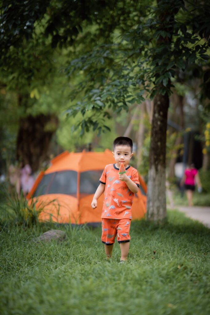 camping viet nam illustration for Cắm trại tự túc: 10 mẹo du lịch gia đình an toàn tuyệt đối