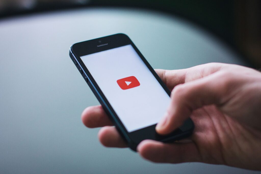 chan quang cao youtube illustration for Chặn quảng cáo YouTube: 5 thủ thuật Android hiệu quả nhất hiện nay