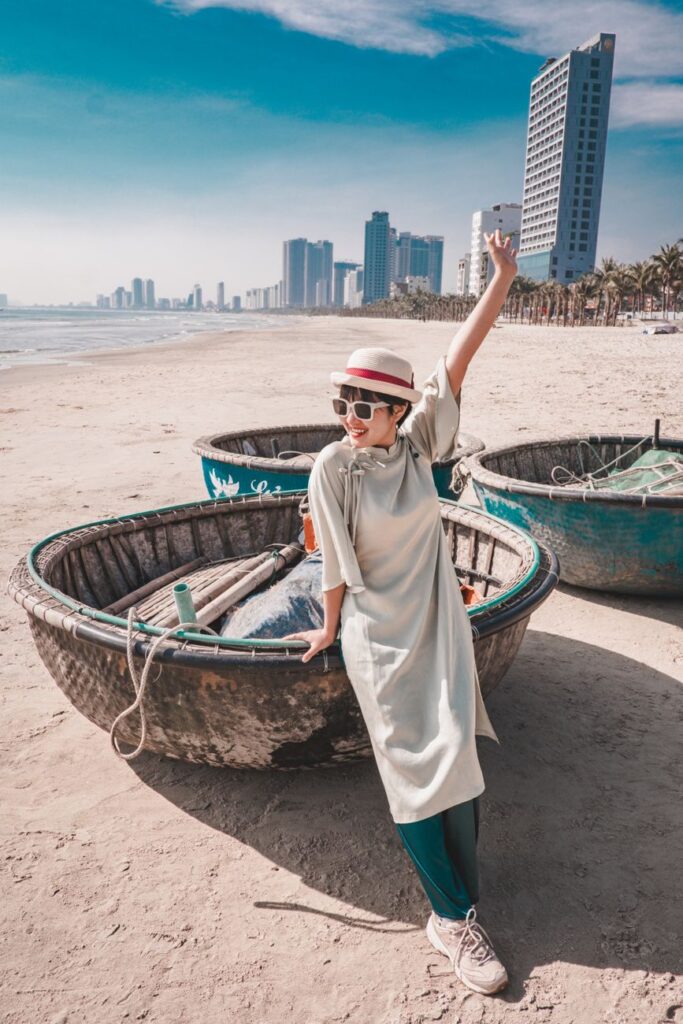 du lich da nang hoi an tu tuc illustration for Du lịch Đà Nẵng Hội An tự túc: Lịch trình 4 ngày tuyệt vời