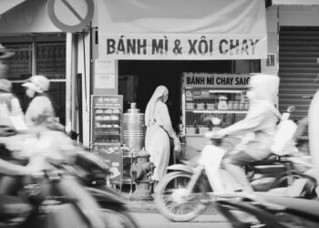 hu tieu nam vang illustration for Hủ Tiếu Nam Vang: Review Quán Ăn Đêm Sài Gòn Tuyệt Nhất