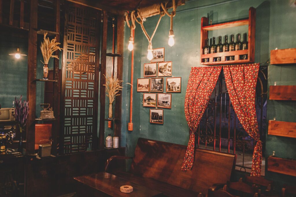 hidden bar sai gon illustration for Hidden bar Sài Gòn: 10 Địa điểm chill speakeasy tuyệt vời cho hẹn hò