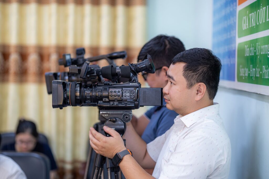 Illustration of Kaiber AI: Đánh giá công cụ tạo video art biến hình đỉnh cao