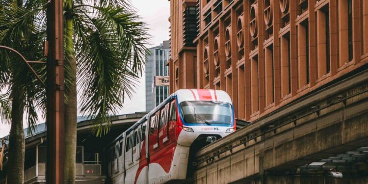 Illustration of Kuala Lumpur có gì chơi: 10 địa điểm du lịch Malaysia tuyệt vời