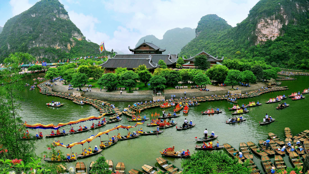 Lễ hội văn hóa Việt Nam: 7 trải nghiệm tuyệt vời nhất định