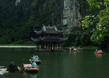 Illustration of Lịch trình Ninh Bình 1 ngày tự túc: Kinh nghiệm khám phá tuyệt đỉnh