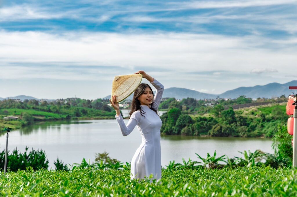 Illustration of Nên mua bảo hiểm du lịch quốc tế nào: Bí quyết chọn tốt nhất