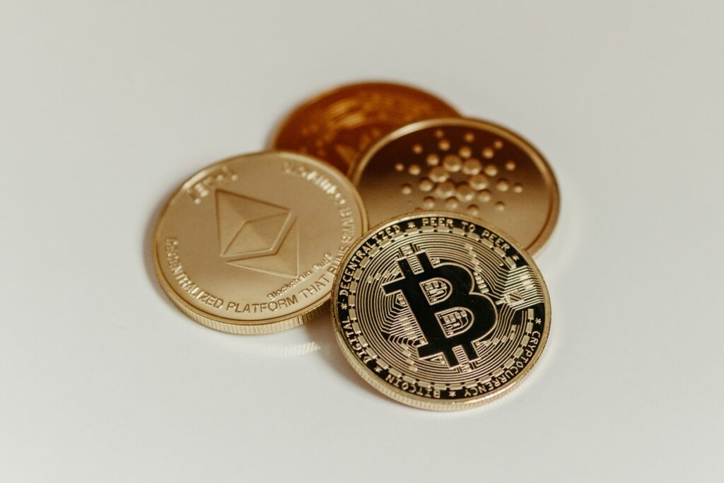 phan biet coin va token illustration for Phân biệt Coin và Token: Kiến thức crypto cơ bản cực kỳ quan trọng