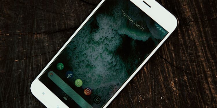 tiet kiem pin ban dem illustration for Tiết kiệm pin ban đêm: Mẹo hay Android tự động tối ưu hiệu quả