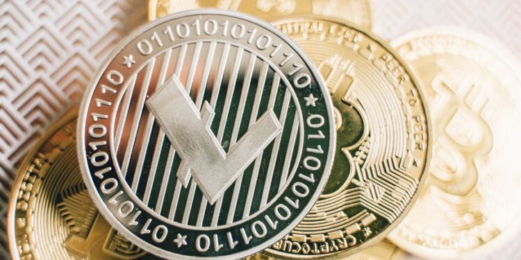 vi multisig crypto la gi illustration for Ví multisig crypto là gì: Bí quyết bảo mật tài sản tuyệt đối