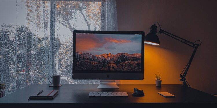 bat dark mode pc illustration for Bật Dark Mode PC: Cách bảo vệ mắt tối ưu, cực hiệu quả