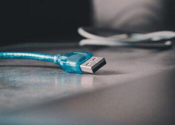 Illustration of Cai win bang usb: Hướng dẫn tạo USB boot cực dễ thành công