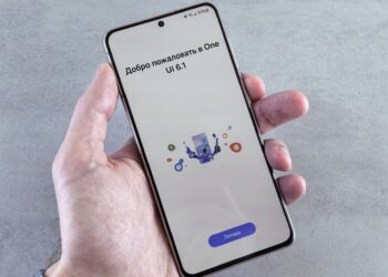 che do mot tay android illustration for Chế độ một tay Android: Mẹo thao tác nhanh cực đỉnh cho bạn