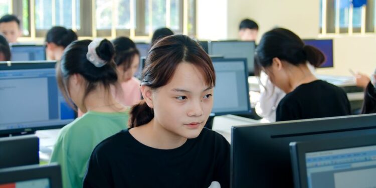 check cau hinh pc illustration for Check cấu hình PC: 5 mẹo xem thông số máy tính chuẩn nhất