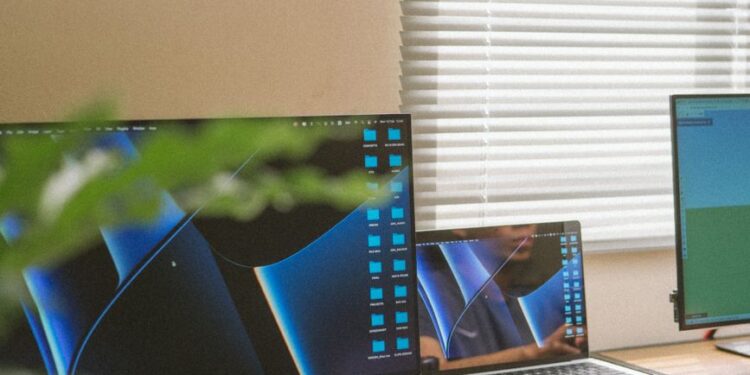 ket noi may tinh tu xa illustration for Kết nối máy tính từ xa: Hướng dẫn Remote Desktop hiệu quả nhất