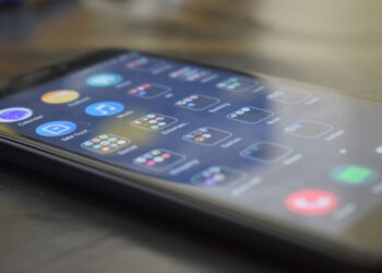khoa app van tay illustration for Khóa app vân tay: Mẹo bảo mật ứng dụng Android hiệu quả nhất