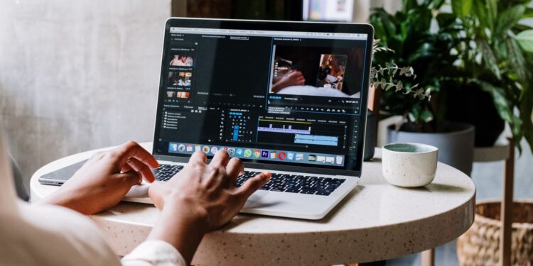 lam video bang capcut illustration for Làm video bằng CapCut trên PC: Hướng dẫn edit đỉnh cao, dễ dàng