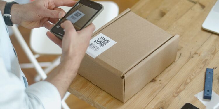 quet ma qr di động illustration for Quét mã QR di động: Mẹo camera scan siêu nhanh cực hữu ích