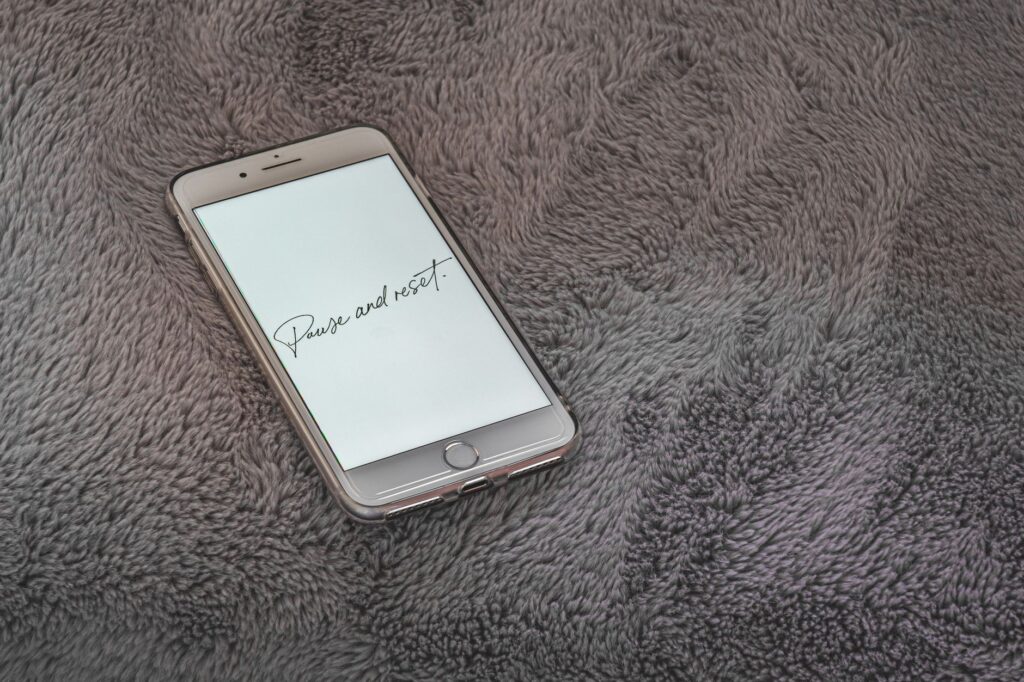 ban phim iphone bi lag giat illustration for Bàn phím iPhone bị lag giật: Cách fix keyboard lag hiệu quả nhất