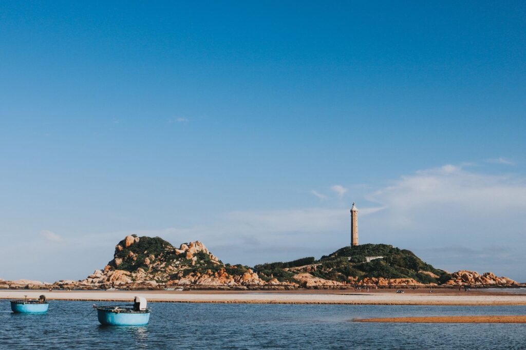 Illustration of Phan Thiết Mũi Né có gì chơi: Bí kíp du lịch tự túc tuyệt vời